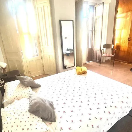 Homestay Corazon Centro Historico Malaga