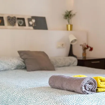 Corazon Centro Historico Homestay Malaga