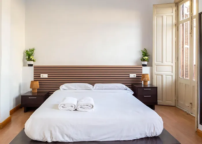 Corazon Centro Historico Homestay Malaga